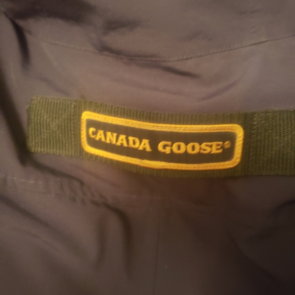 Winter jacket Canada goose - Picture 5 of 5